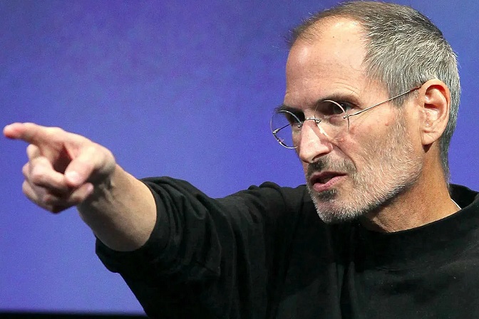 سفر استیو جابز به هند و تأثیر آن‌ها بر خلاقیت‌هایش