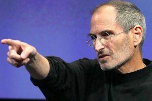 سفر استیو جابز به هند و تأثیر آن‌ها بر خلاقیت‌هایش